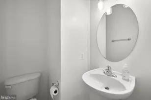 4012 Cotton Tree Ln, Burtonsville, MD 20866 - Photo 19