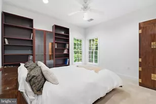 11640 Piney Spring Ln, Potomac, MD 20854 - Photo 23