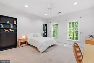 11640 Piney Spring Ln, Potomac, MD 20854 - Photo 25