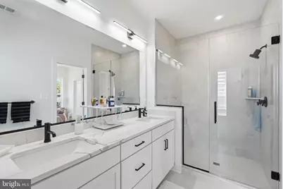 4913 Purdy Aly, Rockville, MD 20850 - Photo 19