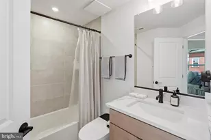 4913 Purdy Aly, Rockville, MD 20850 - Photo 23