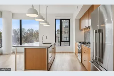 10511 Strathmore Hall Street #T10, North Bethesda, MD 20852 - Photo 5