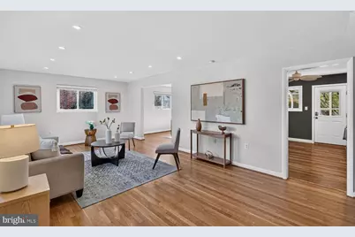 10004 Belhaven Road, Bethesda, MD 20817 - Photo 5