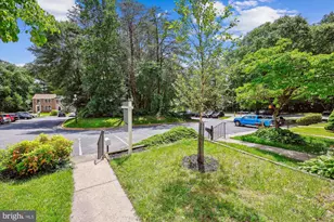 10121 Watkins Mill, Gaithersburg, MD 20886 - Photo 3