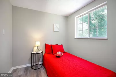 10121 Watkins Mill, Gaithersburg, MD 20886 - Photo 19