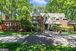 10601 Sweetbriar Pkwy, Silver Spring, MD 20903 - Photo 1
