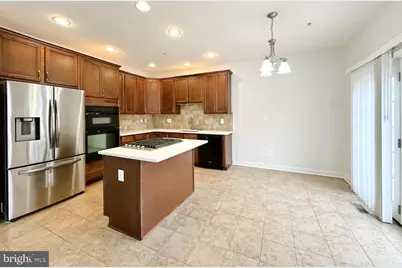 8201 Castanea Lane, Derwood, MD 20855 - Photo 11