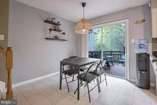 18806 Harmony Woods Ln, Germantown, MD 20874 - Photo 11