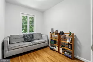 9882 Hollow Glen Pl, Silver Spring, MD 20910 - Photo 17