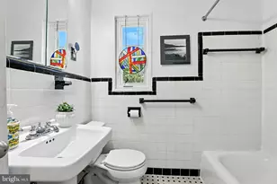 9882 Hollow Glen Pl, Silver Spring, MD 20910 - Photo 25