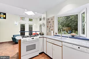 4705 Morgan Dr, Chevy Chase, MD 20815 - Photo 5