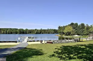 13549 Deerwater Dr, Germantown, MD 20874 - Photo 41