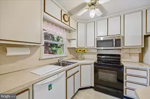 4704 Adrian St, Rockville, MD 20853 - Photo 19
