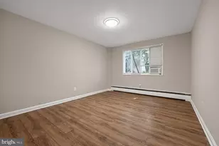 702 Chaney Dr, Takoma Park, MD 20912 - Photo 19