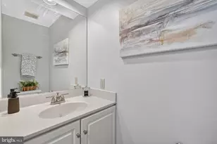 109 Swarthmore Ave, Gaithersburg, MD 20877 - Photo 5