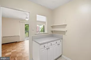 3535 Chevy Chase Lake Dr, Chevy Chase, MD 20815 - Photo 9