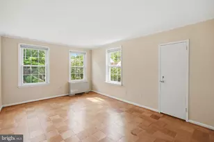 3535 Chevy Chase Lake Dr, Chevy Chase, MD 20815 - Photo 11