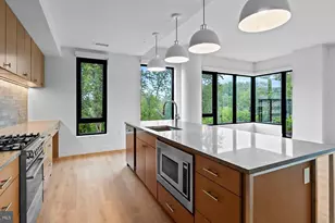 10511 Strathmore Hall St, North Bethesda, MD 20852 - Photo 5