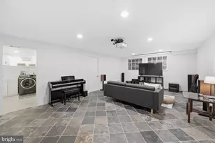 6505 Friars Ct, Bethesda, MD 20817 - Photo 31