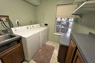 17626 Longview Ln, Olney, MD 20832 - Photo 27