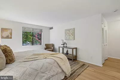 7425 Democracy Boulevard #114, Bethesda, MD 20817 - Photo 25