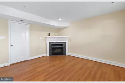 136 Pasture Side Way, Rockville, MD 20850 - Photo 3