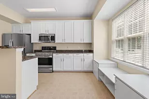 136 Pasture Side Way, Rockville, MD 20850 - Photo 13