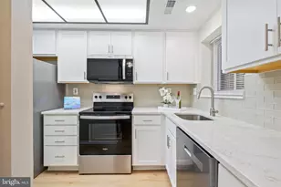 15121 Glade Dr, Silver Spring, MD 20906 - Photo 13