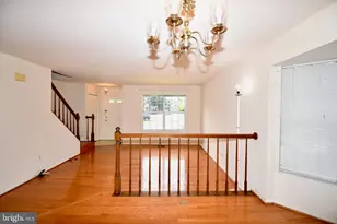 12100 Flag Harbor Dr, Germantown, MD 20874 - Photo 11
