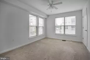 629 Diamondback Dr, Gaithersburg, MD 20878 - Photo 13