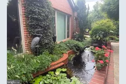 4105 East-West Highway, Chevy Chase, MD 20815 - Photo 23