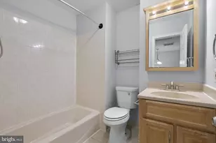 9130 Bobwhite Cir, Gaithersburg, MD 20879 - Photo 19