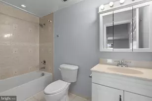 9130 Bobwhite Cir, Gaithersburg, MD 20879 - Photo 23