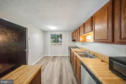 12108 Sioux Place, Gaithersburg, MD 20878 - Photo 9