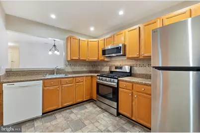 15303 Diamond Cove Terrace #8-J, Rockville, MD 20850 - Photo 11