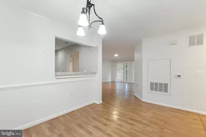 15303 Diamond Cove Terrace #8-J, Rockville, MD 20850 - Photo 7
