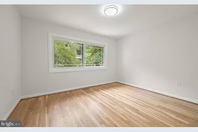 10600 Vantage Court, Potomac, MD 20854 - Photo 19
