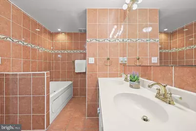 10600 Vantage Court, Potomac, MD 20854 - Photo 29
