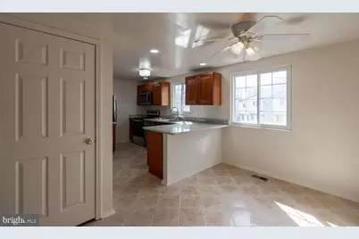 3713 Castle #123-16, Silver Spring, MD 20904 - Photo 7