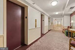 15101 Interlachen Dr, Silver Spring, MD 20906 - Photo 3