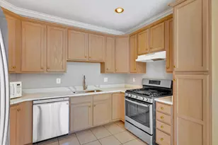 8104 Pepper Ridge Way, Gaithersburg, MD 20877 - Photo 11