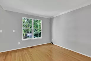 8104 Pepper Ridge Way, Gaithersburg, MD 20877 - Photo 5