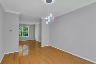 8104 Pepper Ridge Way, Gaithersburg, MD 20877 - Photo 9