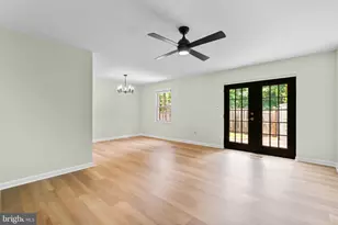 16 Cornerwood Ct, Gaithersburg, MD 20878 - Photo 5