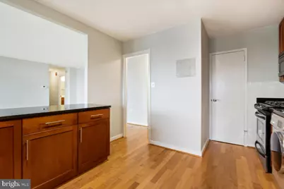 7333 New Hampshire Avenue #803, Takoma Park, MD 20912 - Photo 13