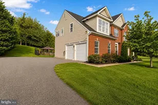 10809 Avonlea Ridge Pl, Damascus, MD 20872 - Photo 5