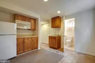 10912 Troy Rd, Rockville, MD 20852 - Photo 21