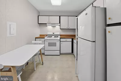 1121 University Boulevard W #1013-B, Silver Spring, MD 20902 - Photo 17