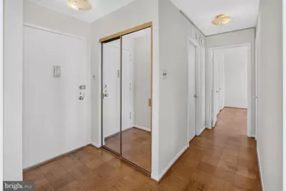 1121 University Boulevard W #1013-B, Silver Spring, MD 20902 - Photo 7
