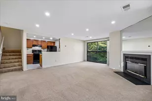 9793 Hellingly Pl, Gaithersburg, MD 20886 - Photo 5
